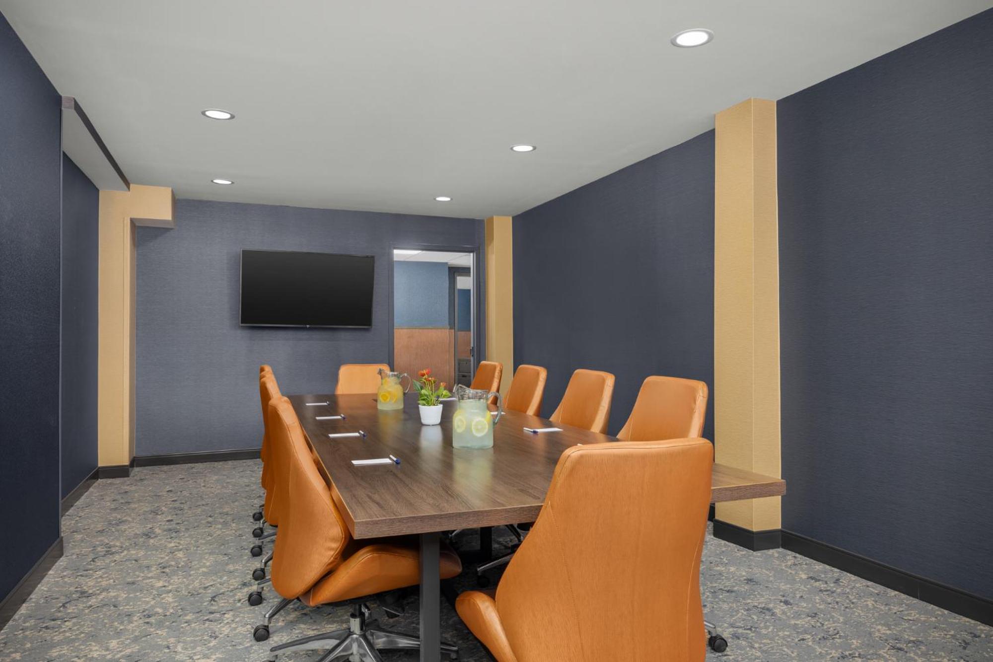 Hotel Westport Kansas City, Tapestry Collection By Hilton Exterior photo
